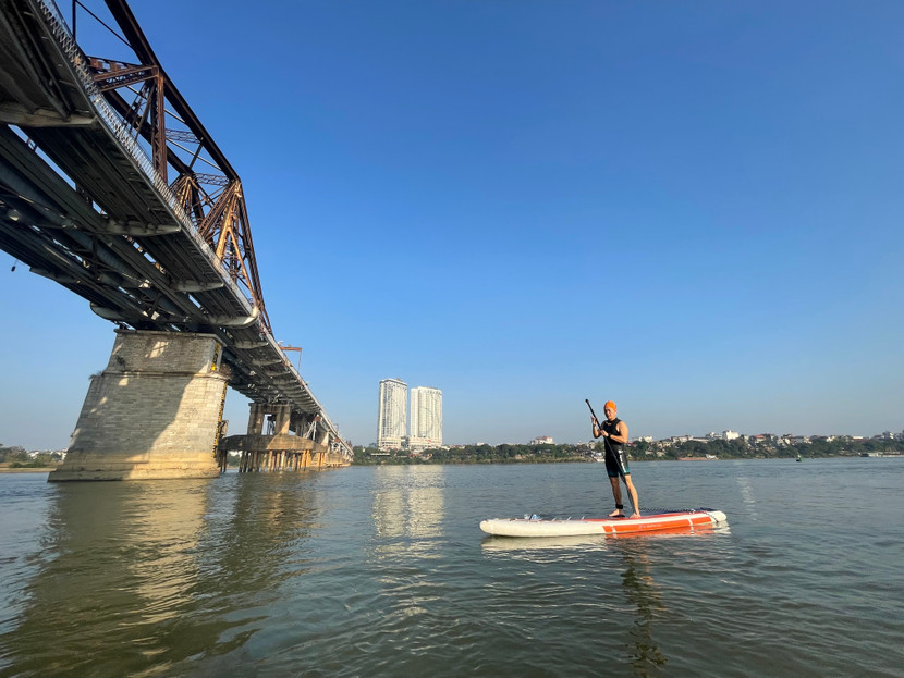 Tác giả chèo Sup qua gầm cầu Long Biên