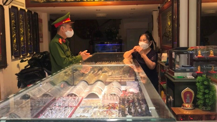 Ý thức tốt của mỗi cơ sở chính là điều kiện khiến tội phạm không dám gây án Ý thức tốt của mỗi cơ sở chính là điều kiện khiến tội phạm không dám gây án