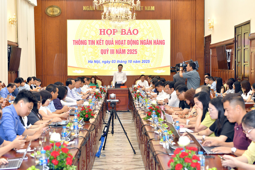 Họp báo Ngân hàng NHà nước, sáng 3/7 Họp báo Ngân hàng NHà nước, sáng 3/7