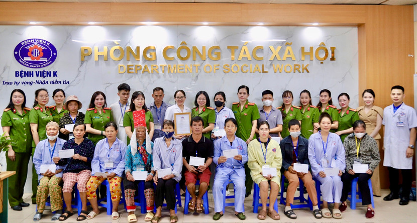 Trao gửi món quà ý nghĩa đến bệnh nhân