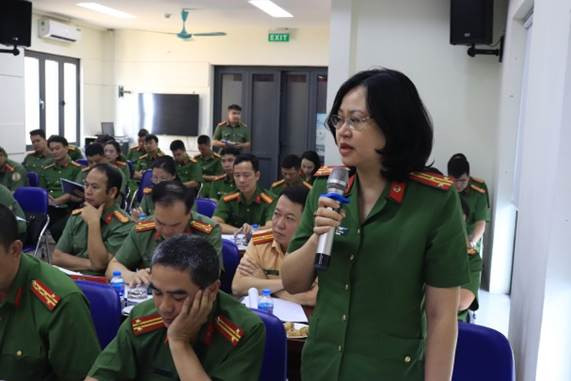 Huy động sức mạnh tổng hợp của nhân dân tham gia giữ gìn ANTT ảnh 2 Huy động sức mạnh tổng hợp của nhân dân tham gia giữ gìn ANTT ảnh 2