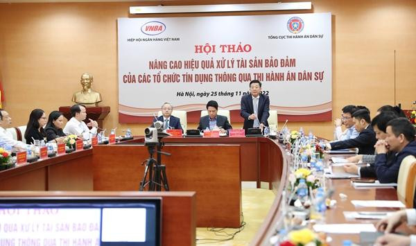 Các đại diện tham gia trao đổi tại Hội thảo Các đại diện tham gia trao đổi tại Hội thảo