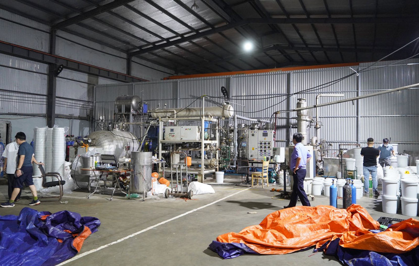 Bên trong 1 cơ sở sản xuất khí N20