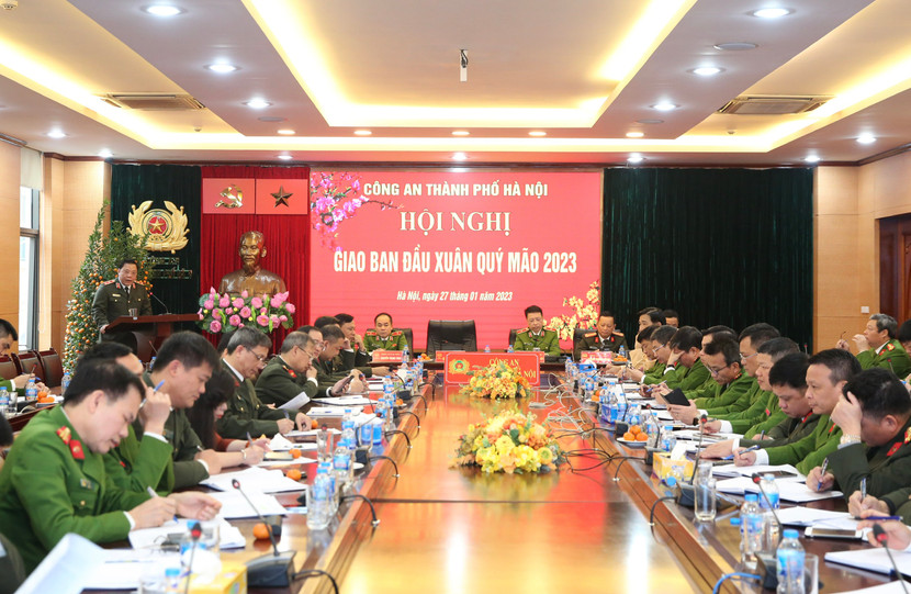 Toàn cảnh hội nghị giao ban đầu Xuân Quý Mão 2023 của CATP Hà Nội Toàn cảnh hội nghị giao ban đầu Xuân Quý Mão 2023 của CATP Hà Nội