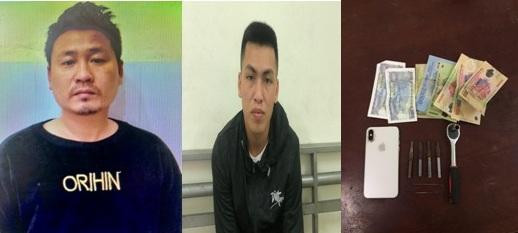 Các đối tượng và tang vật vụ án trộm cắp xe Honda SH