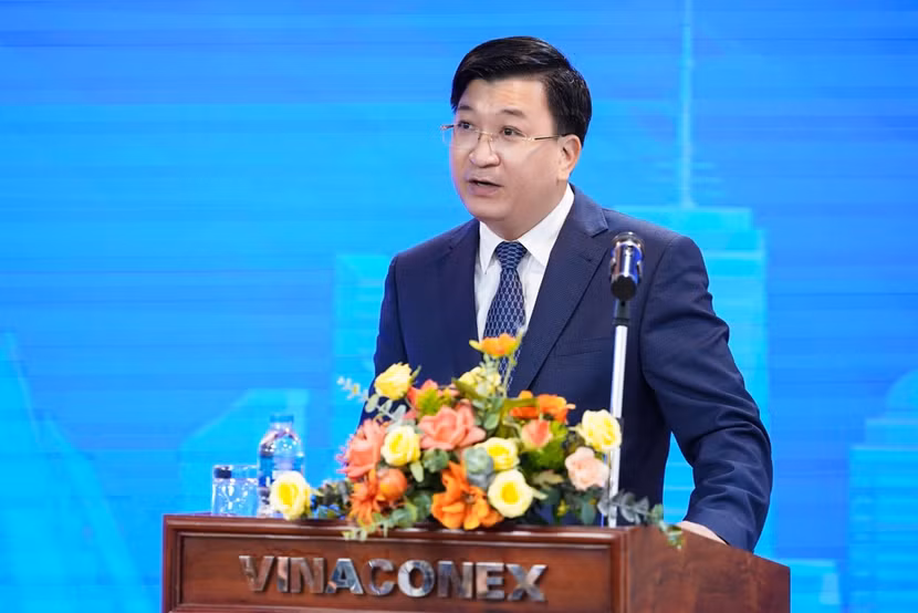 Ông Trần Đình Tuấn