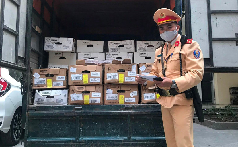 Chặn đứng hơn 1 tấn thăn, sườn bò Canada hết hạn sử dụng chuẩn bị lên bàn ăn ảnh 1