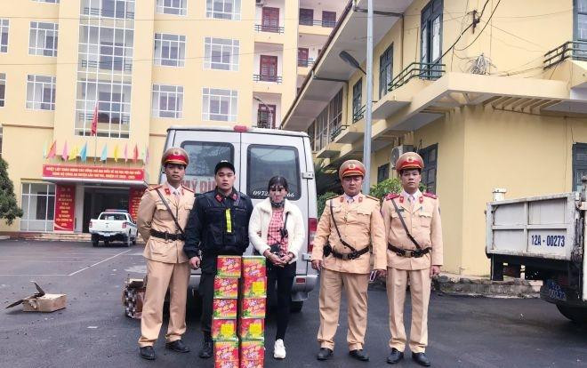 Lực lượng CSGT toàn quốc phát hiện, thu giữ nhiều vụ vận chuyển pháo nổ Lực lượng CSGT toàn quốc phát hiện, thu giữ nhiều vụ vận chuyển pháo nổ