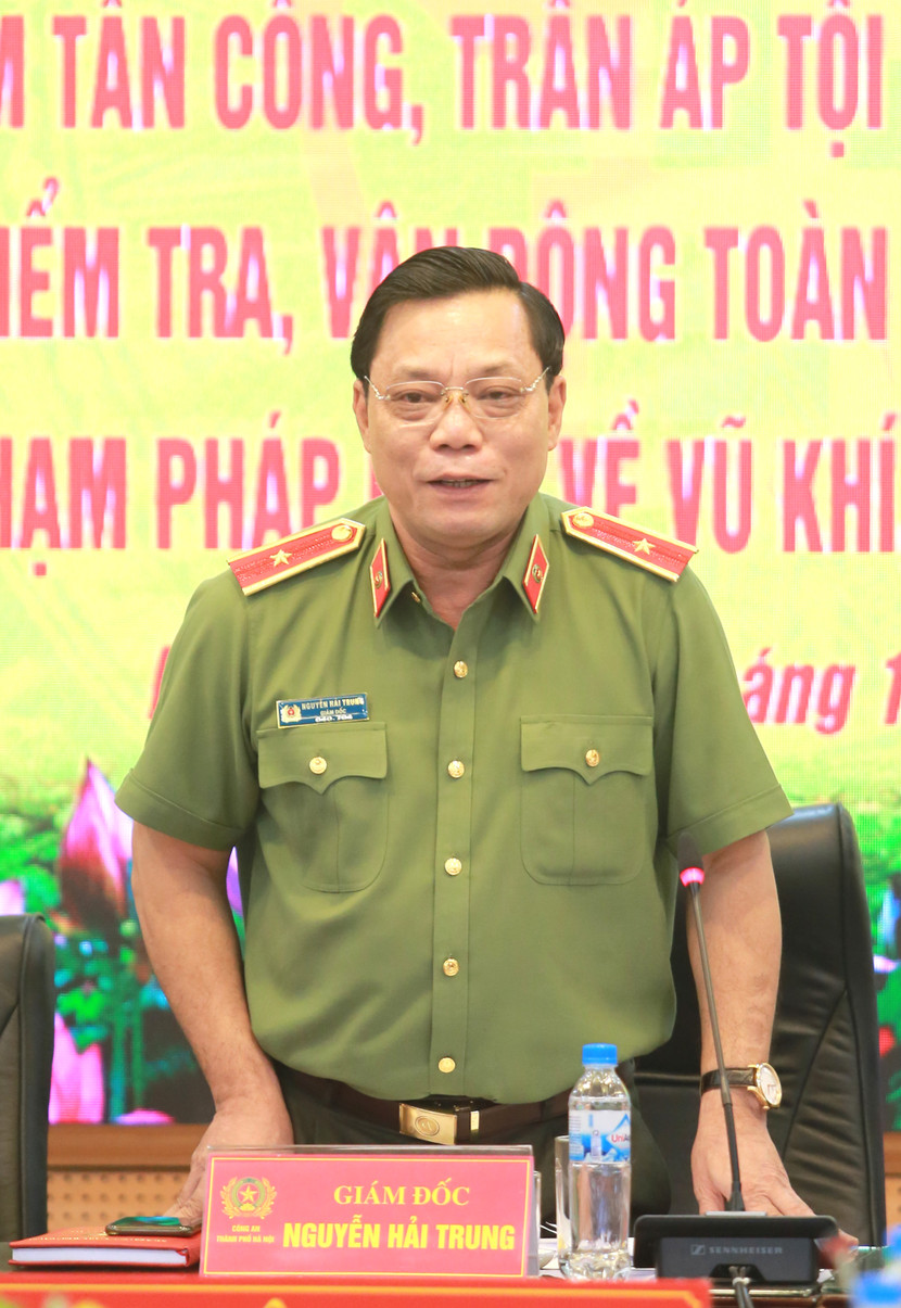 Thiếu tướng Nguyễn Hải Trung, Bí thư Đảng ủy, Giám đốc CATP Hà Nội chỉ đạo Hội nghị