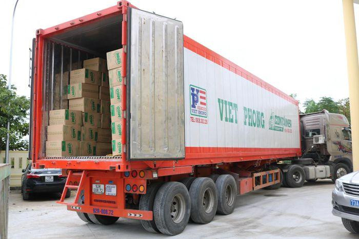 Trị giá hàng hóa nghi vấn nhập lậu lên đến gần 750 triệu đồng Trị giá hàng hóa nghi vấn nhập lậu lên đến gần 750 triệu đồng