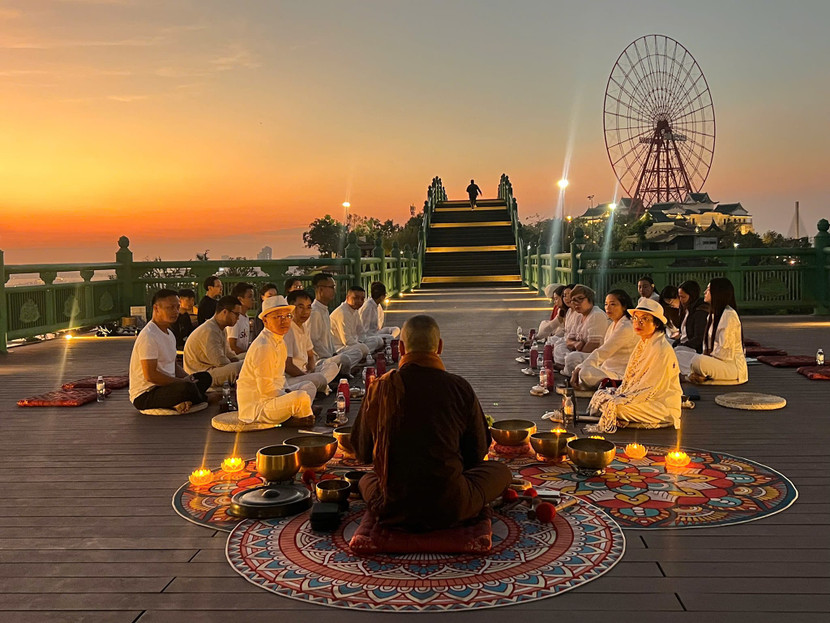 Một buổi chia sẻ của cư sĩ Tuấn Hà về thiền với sức khỏe thể chất, tinh thần