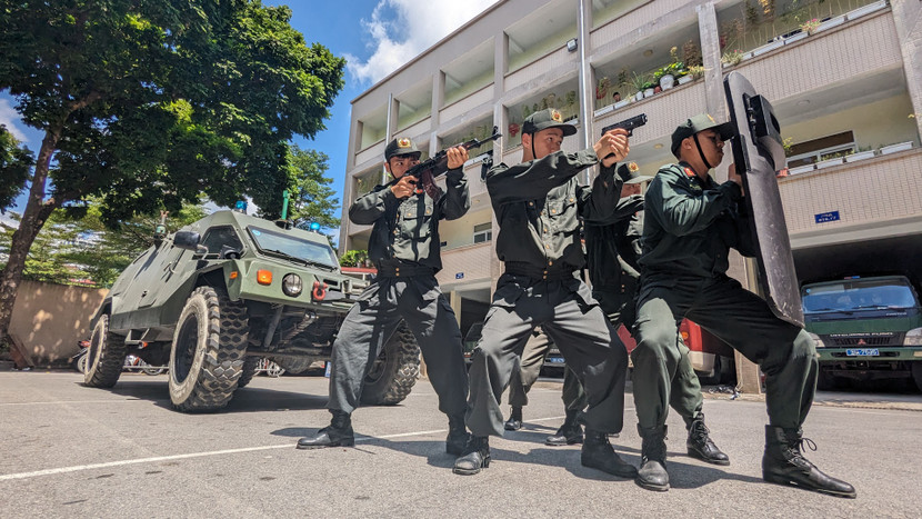Lực lượng Cảnh sát cơ động đặc nhiệm được trang bị nhiều khí tài hiện đại