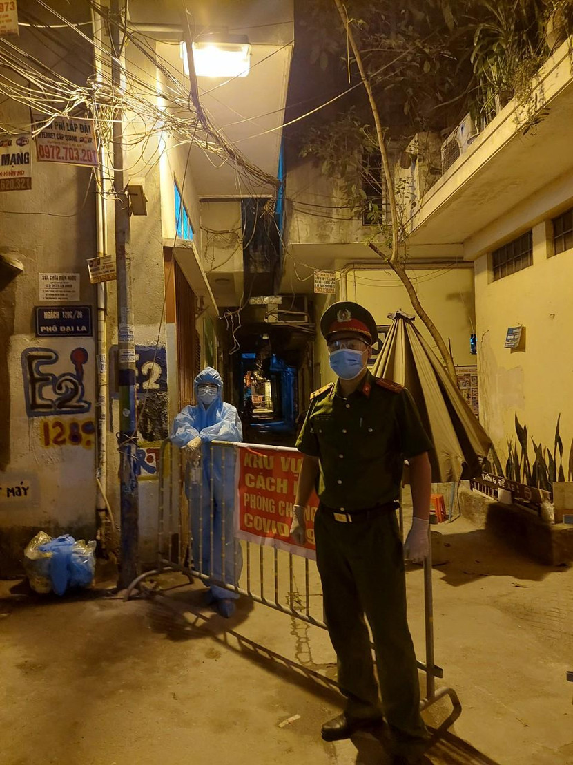 Một đêm trắng với lực lượng làm nhiệm vụ