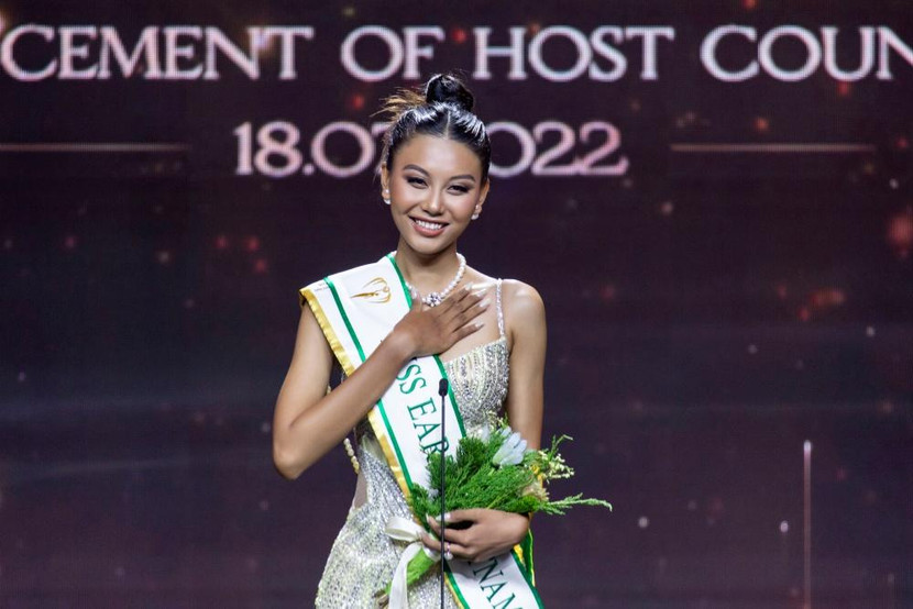 Á hậu Thạch Thu Thảo sẽ đại diện Việt Nam "chinh chiến" tại đấu trường Miss Earth 2022 Á hậu Thạch Thu Thảo sẽ đại diện Việt Nam "chinh chiến" tại đấu trường Miss Earth 2022