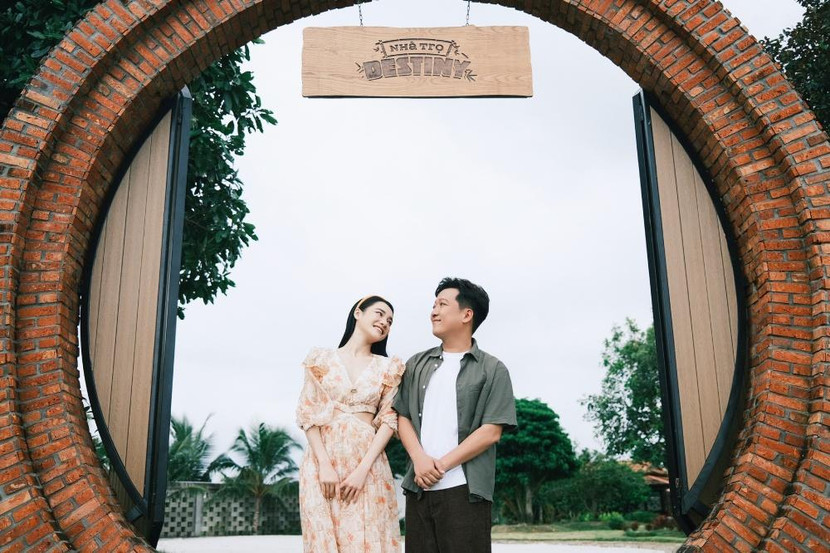 Nhã Phương gây chú ý với nhan sắc ngày càng xinh đẹp, cuốn hút. Nhờ ăn uống khoa học và chăm chỉ tập luyện thể thao, cô cũng duy trì vóc dáng chuẩn, thon gọn Nhã Phương gây chú ý với nhan sắc ngày càng xinh đẹp, cuốn hút. Nhờ ăn uống khoa học và chăm chỉ tập luyện thể thao, cô cũng duy trì vóc dáng chuẩn, thon gọn