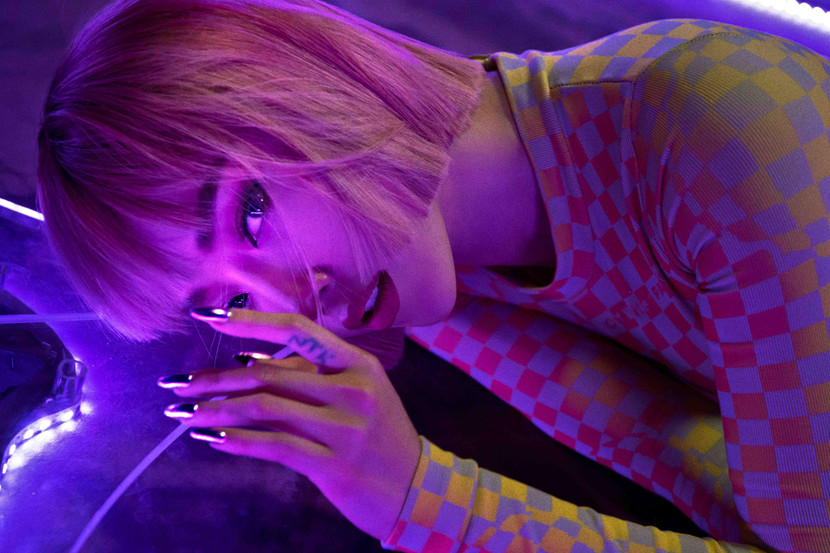 Hình ảnh nổi loạn theo cách trưởng thành của Tóc Tiên