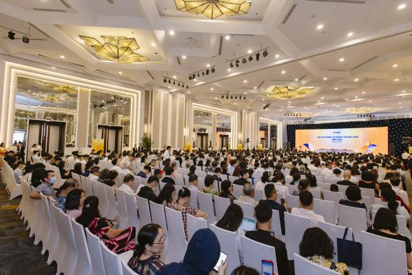 SHB là một trong những ngân hàng có số lượng cổ đông đi dự Đại hội lớn nhất SHB là một trong những ngân hàng có số lượng cổ đông đi dự Đại hội lớn nhất