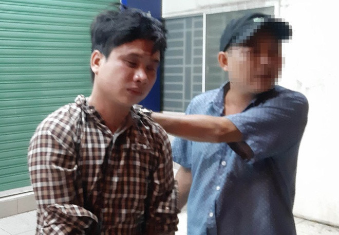 Đối tượng Việt đang bị tạm giữ để điều tra về tội cướp giật tài sản