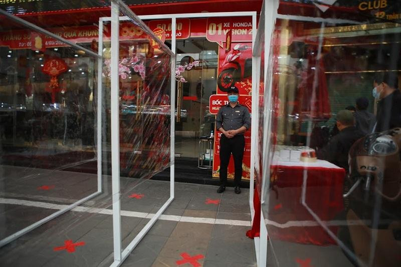 Lắp vách ngăn và đánh dấu vị trí