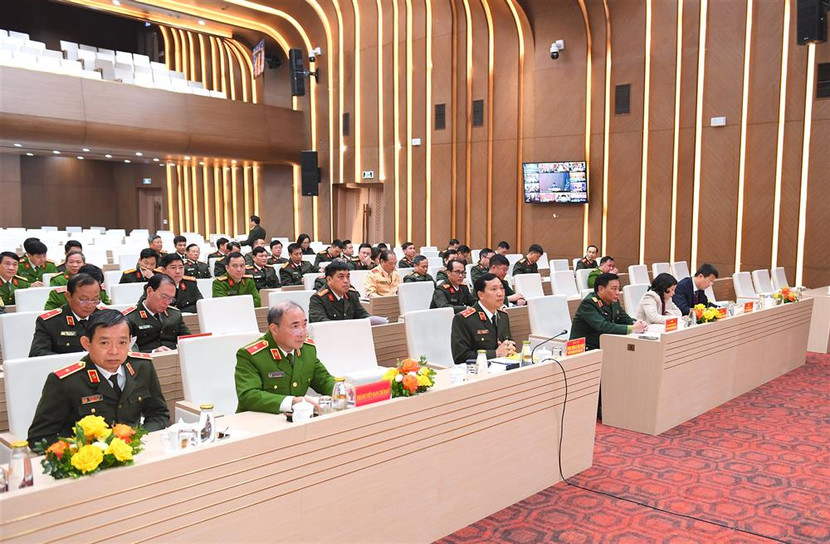 Toàn cảnh hội nghị.