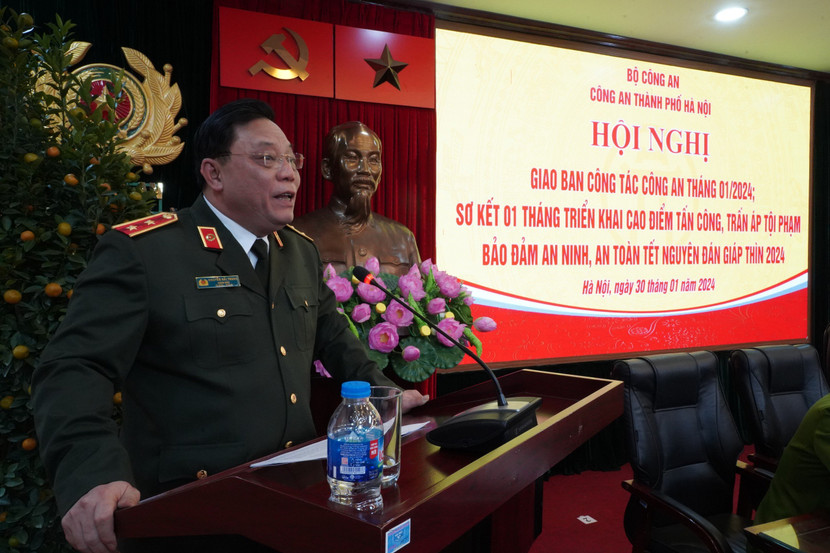 Trung tướng Nguyễn Hải Trung phát biểu kết luận hội nghị