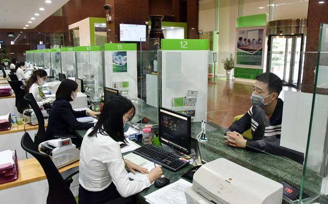 Nhiều ngân hàng khả năng sẽ được nâng xếp hạng dài hạn lên "Tích cực"