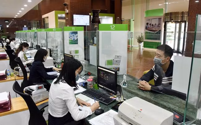 Nhiều ngân hàng khả năng sẽ được nâng xếp hạng dài hạn lên "Tích cực"