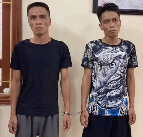 Cặp song sinh khai nhận gây hàng loạt vụ cướp trong chưa đầy 1 tuần