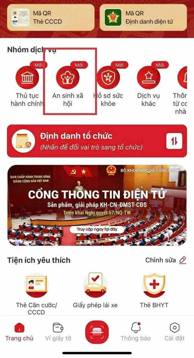 Người dân chỉ cần vào mục An sinh xã hội trên VNeID rồi thực hiện liên kết tài khoản ngân hàng/Mobile Money để nhận tiền Người dân chỉ cần vào mục An sinh xã hội trên VNeID rồi thực hiện liên kết tài khoản ngân hàng/Mobile Money để nhận tiền