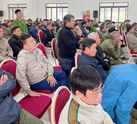 Hội nghị đánh giá các phần việc trong Kế hoạch số 375 được Công an xã Gia Lâm tổ chức ngày 21-11