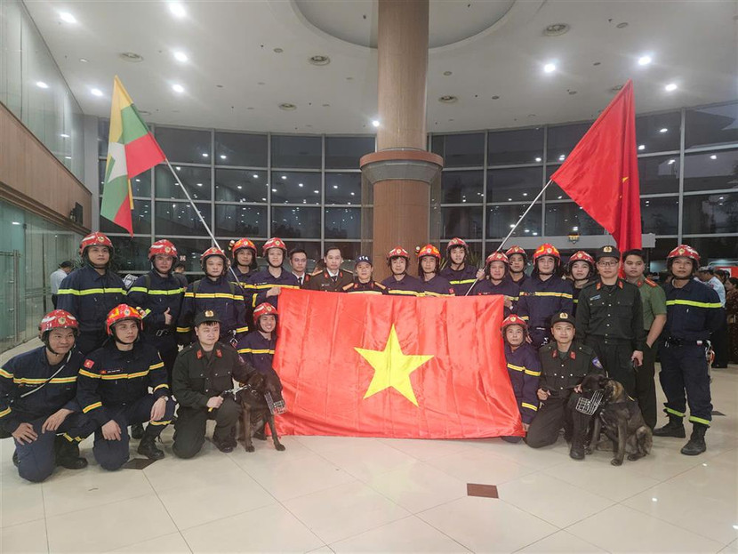 Đoàn công tác hạ cánh tại sân bay Yangon và sẵn sàng thực hiện nhiệm vụ tại Myanmar. (Hình ảnh do Đoàn công tác cung cấp)