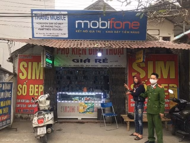 CAQ Hà Đông dẫn giải đối tượng đến nơi tiêu thụ tài sản phi pháp CAQ Hà Đông dẫn giải đối tượng đến nơi tiêu thụ tài sản phi pháp