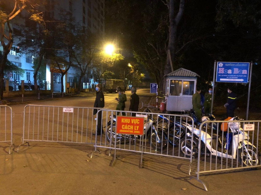 Chốt phòng chống Covid-19 của CAQ Hoàng Mai tại phường Hoàng Liệt Chốt phòng chống Covid-19 của CAQ Hoàng Mai tại phường Hoàng Liệt