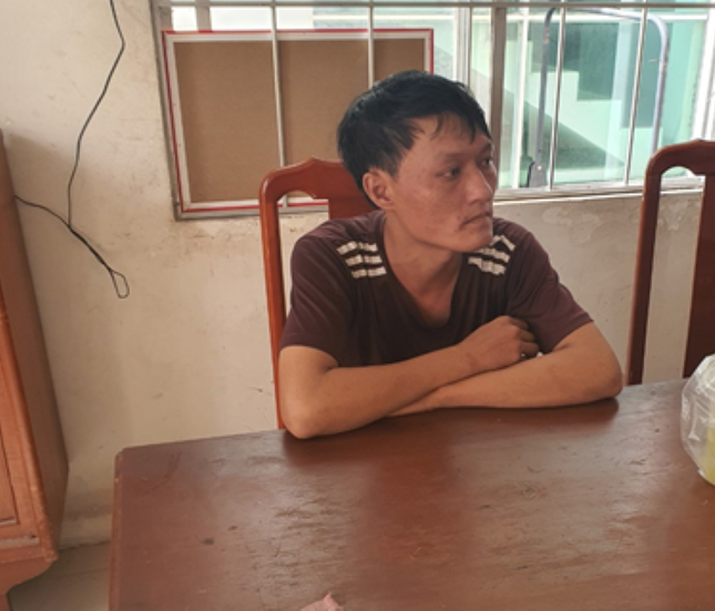 Nguyễn Tấn Lộc tại cơ quan công an Nguyễn Tấn Lộc tại cơ quan công an