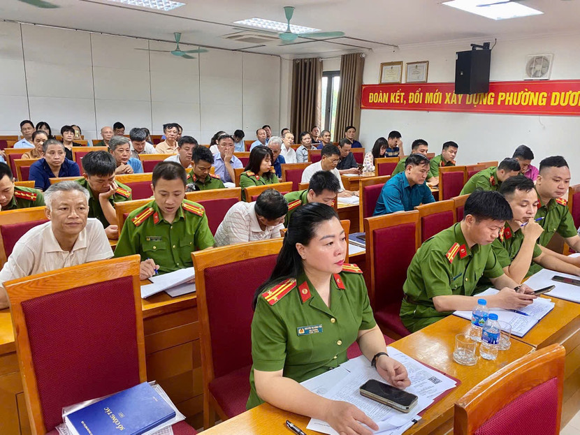 Các đại biểu tham dự hội nghị Các đại biểu tham dự hội nghị