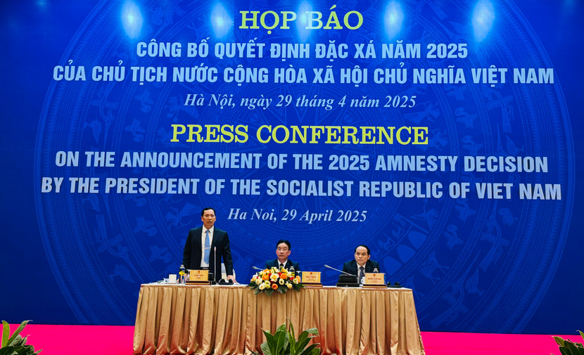 Trung tướng Lê Văn Tuyến - Thứ trưởng Bộ Công an trả lời tại buổi họp báo