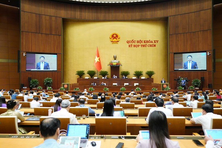 Quang cảnh phiên họp