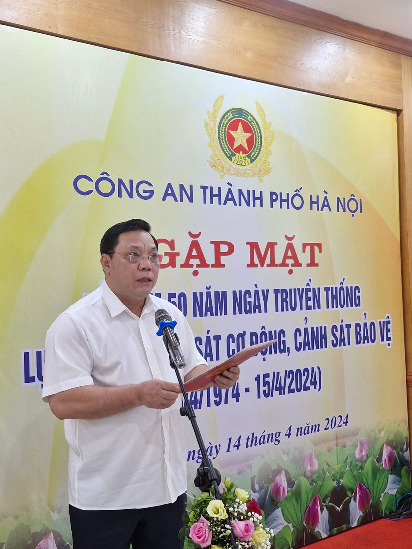 Đồng chí Giám đốc CATP phát biểu tại chương trình