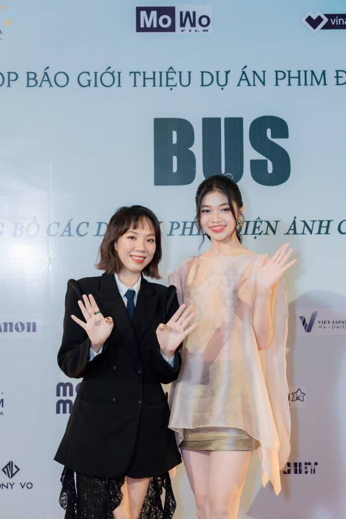 Đạo diễn Luk Vân và á hậu Minh Kiên tại sự kiến giới thiệu dự án phim mới