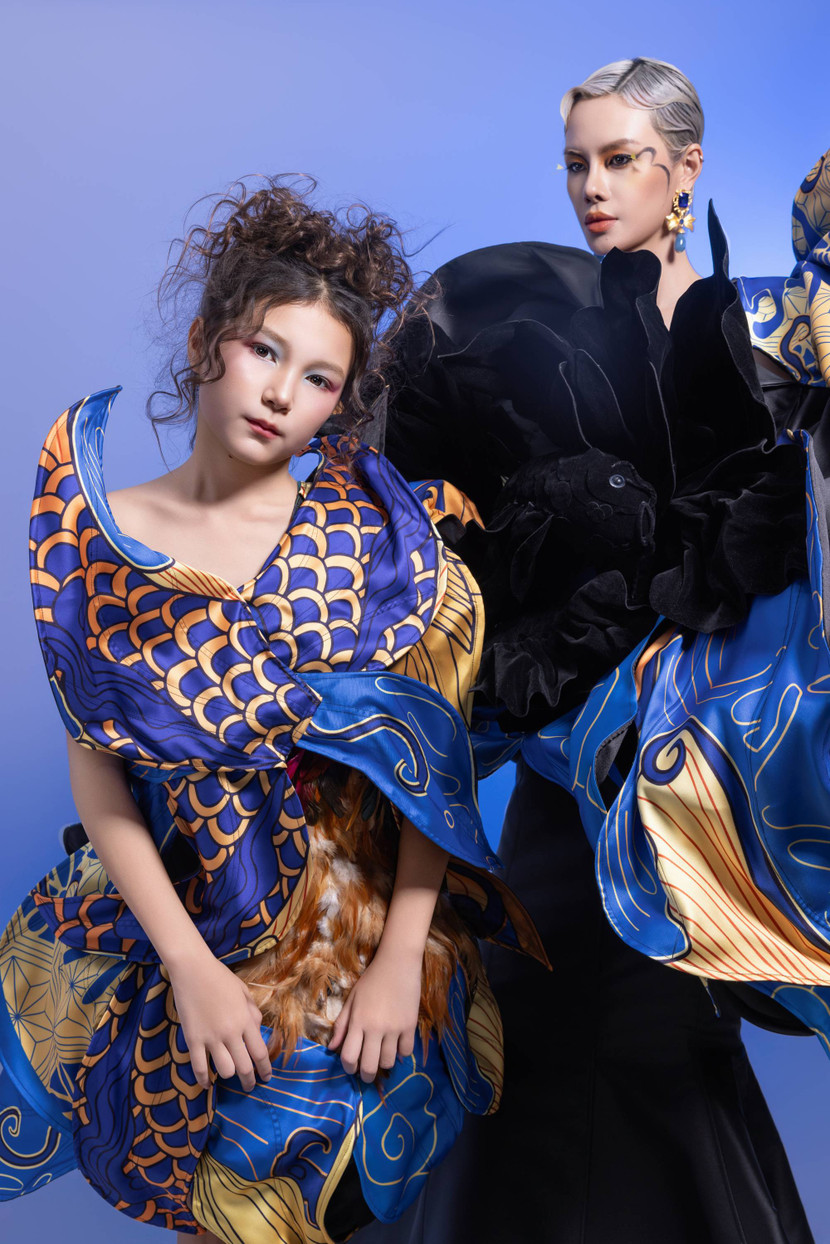 Emily Wagner chụp ảnh cùng Hà Kino cho BST mới của NTK Khang Lê Emily Wagner chụp ảnh cùng Hà Kino cho BST mới của NTK Khang Lê