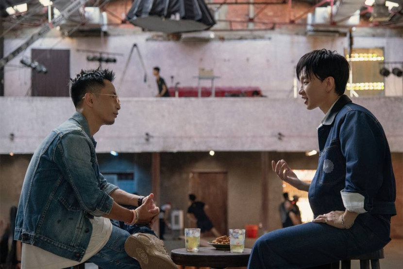 MV "Giữ anh cho ngày hôm qua" cũng được phát hành cùng album với sự kết hợp với Rhymastic