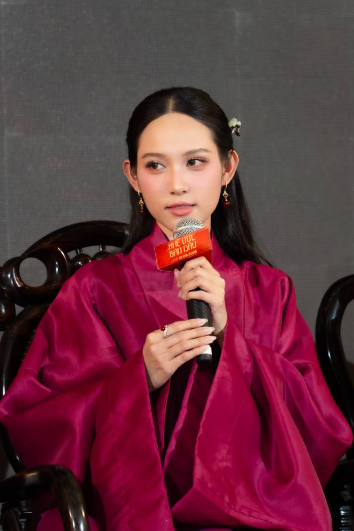 "Khế ước bán dâu" đánh dấu sự trở lại của diễn viên Trà My sau 7 năm "Khế ước bán dâu" đánh dấu sự trở lại của diễn viên Trà My sau 7 năm