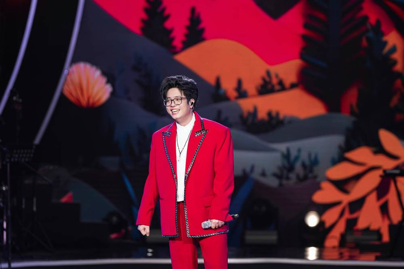 Ca sĩ Bùi Anh Tuấn