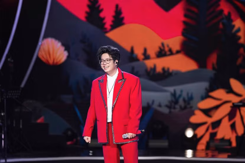 Ca sĩ Bùi Anh Tuấn