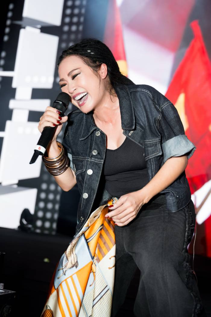 Ca sĩ Phương Thanh tham gia chương trình &quot;Viết tiếp câu chuyện hoà bình&quot;