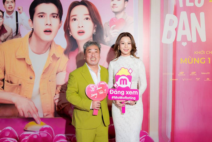 Đạo diễn Quang Dũng và bạn gái - ca sĩ Bùi Lan Hương