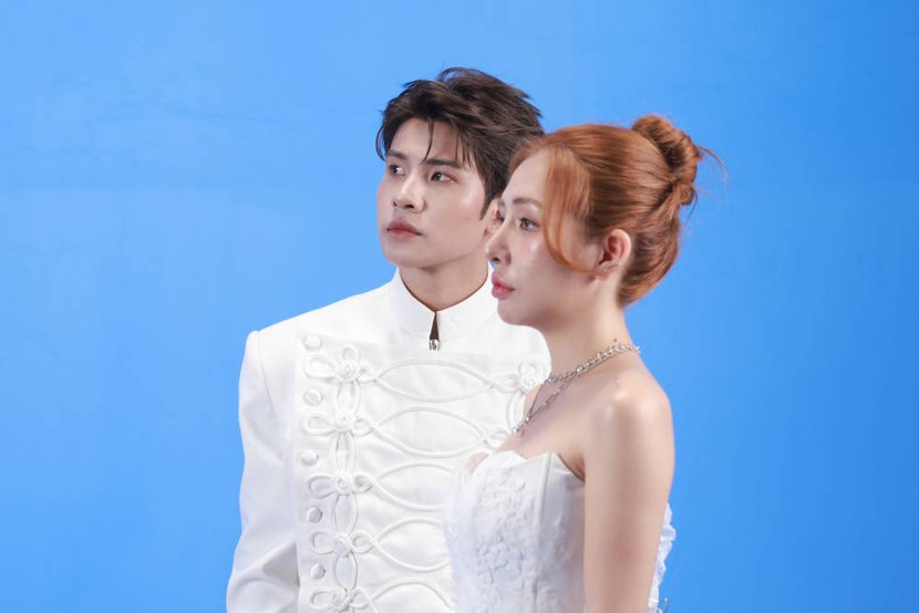 Đức Anh kết hợp cùng ca sĩ Du Uyên trong sản phẩm trở lại lần này Đức Anh kết hợp cùng ca sĩ Du Uyên trong sản phẩm trở lại lần này