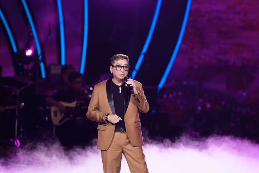 Ca sĩ Trường Vũ luôn là người song ca đầy ăn ý cùng Như Quỳnh trên sân khấu nhiều năm qua