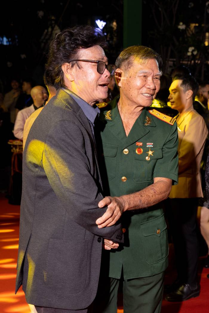 NSUT Cao Minh và Anh hùng lực lượng vũ trang Tô Văn Đực