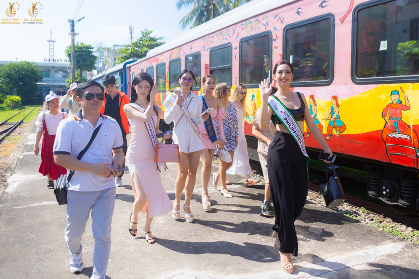 Các thí sinh hào hứng đến với vùng đất Quy Nhơn - Bình Định Các thí sinh hào hứng đến với vùng đất Quy Nhơn - Bình Định